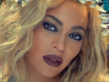 Новый клип на совместную песню Beyonce и Coldplay бьет рекорды по просмотрам!