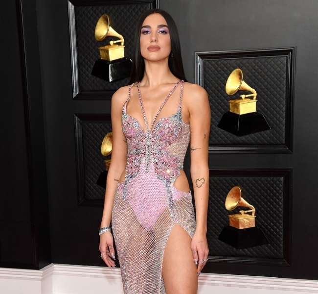 Самый трудный год: Все победители Grammy 2021