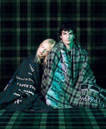 Raf Simons запускает собственную онлайн-платформу History Of My World