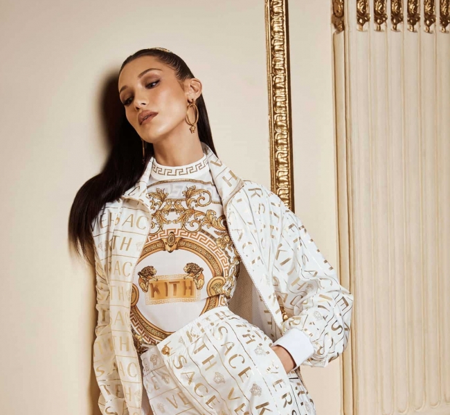 Белла Хадид + VERSACE + KITH = OMG