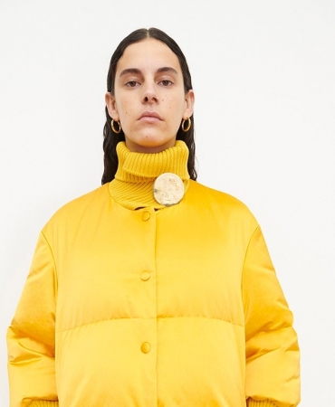 Радость и цвет в осенней коллекции Jil Sander Pre-Fall 2022