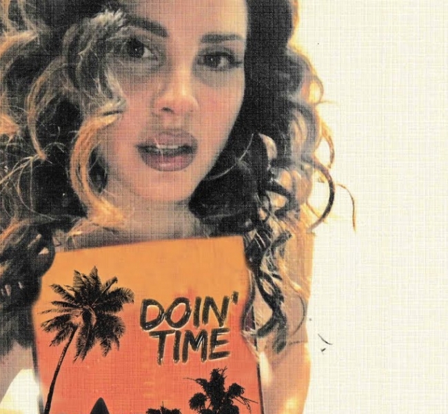 Слушайте новую песню Ланы Дель Рей — кавер трека Doin' Time группы Sublime