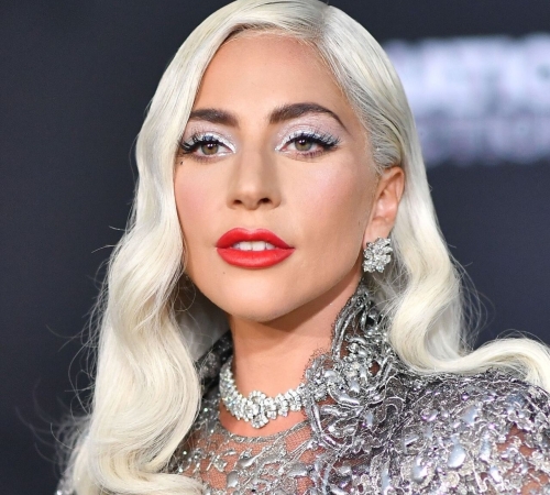 Lady Gaga представила официальный саундрек к фильму A Star Is Born
