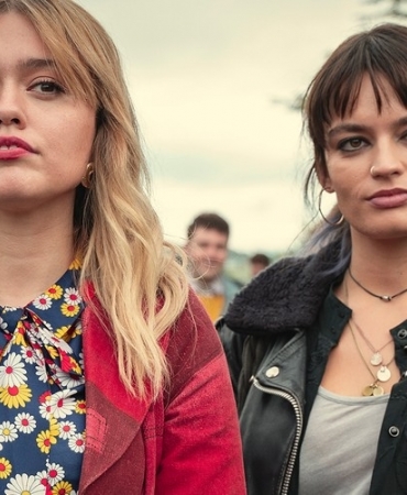 Ужасы первого секса: Смотрите трейлер третьего сезона сериала «Половое воспитание»