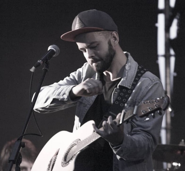 Украинская группа Аdm:t победила в международном конкурсе и теперь подпишет контракт с Universal Music Group