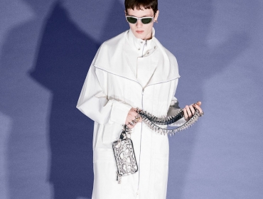 Новый креативный директор Мэтью Уильямс отразил современный мир в Givenchy Pre-Fall 2021