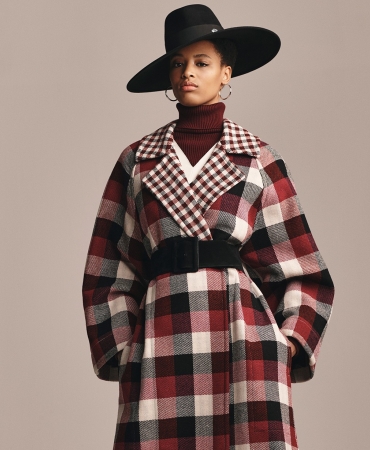 «Эйфория» для офиса: Лучшие образы лукбука коллаборации Zendaya x Tommy Hilfiger FW19