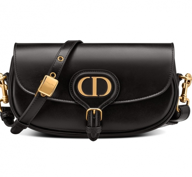 Новое решение: Мария Грация Кьюри переосмыслила сумку Bobby от Dior