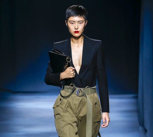 Смелые женские и мужские образы новой коллекции от Givenchy
