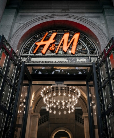 H&M попробует сдавать одежду в аренду. Вот, что об этом думают аналитики