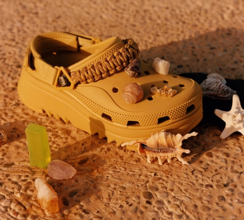 Вирушайте в похід з ARIES та CROCS