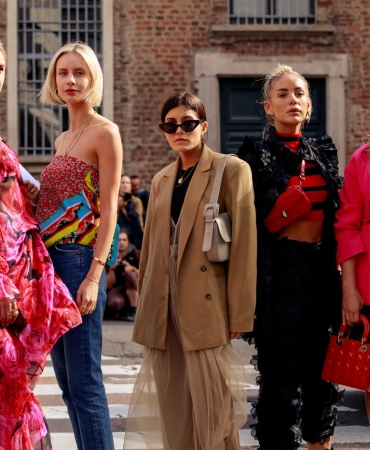 Яркий и смелый Street Style на Миланской неделе моды SS20