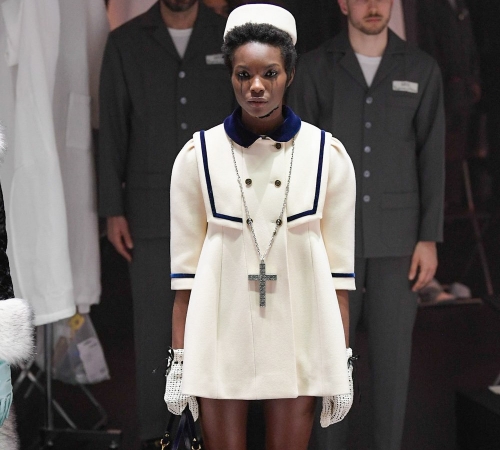 Религия, рабство и ритуалы: Кукольная и мрачная коллекция Gucci FW20