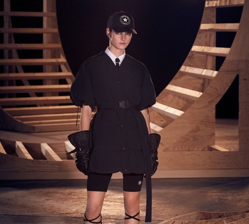 Dior празднует сильных женщин в коллекции Pre-Fall 2022
