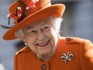 Королева Елизавета II официально отметила день рождения. В этом году всё по-другому