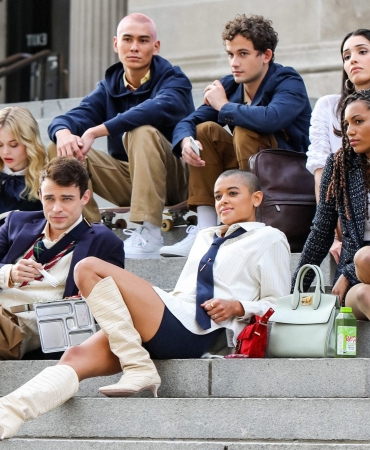 Секс, скандал и много денег: Сочный новый трейлер перезагрузки "Gossip Girl"