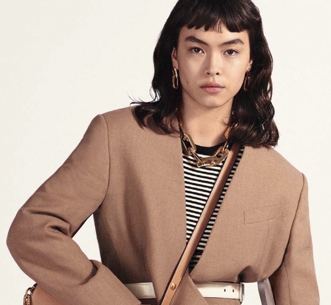Обязательный весенний аксессуар: Louis Vuitton представит новую сумку Rendez-Vous