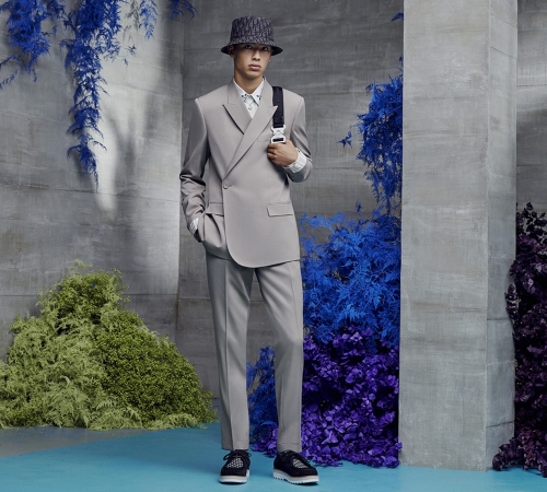 Цветение элегантности: Коллекция мужской одежды Dior Resort 2021