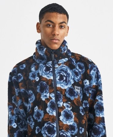 Gucci, Fendi, Napapijri, Karl Lagerfeld, VANS: 5 новых осенних аксессуаров