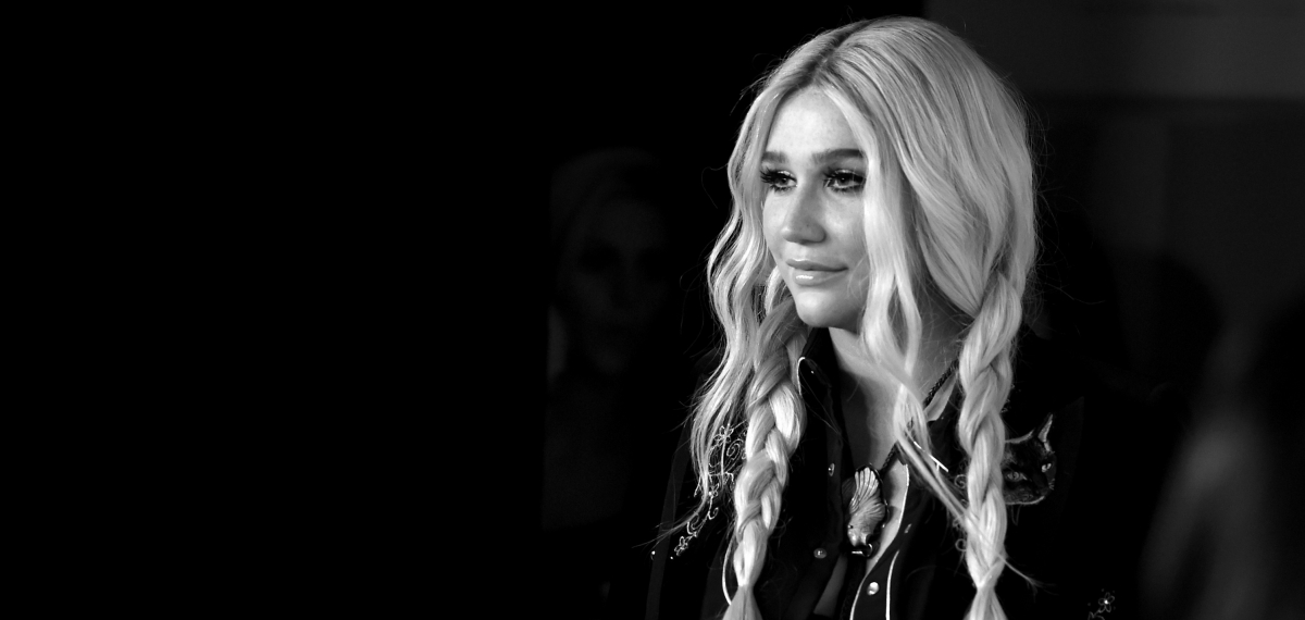 Kesha о борьбе за равенство в новой песне Here Comes The Change
