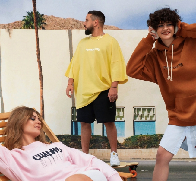 Авторский лейбл стильных вещей MONATIK “РитмоLOVE Shop” дропнул зажигательный весенне-летний лукбук