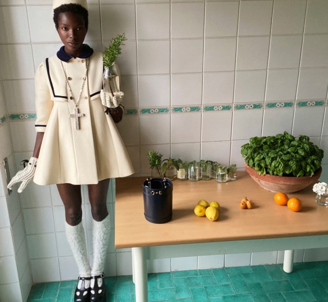 Одни дома: Gucci представили роскошную коллекцию Fall/Winter 2020 в бытовых условиях