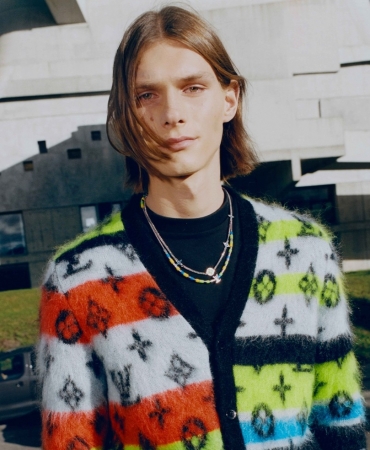 SMELLS LIKE TEEN SPIRIT: Молодая коллекция Вирджила Абло для Louis Vuitton Pre-Fall 2022