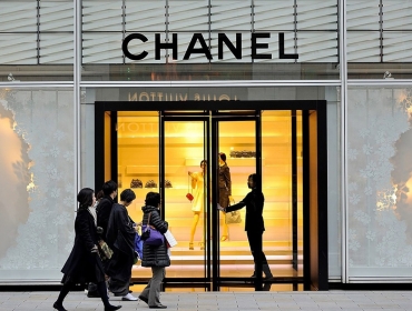 Владельцы Chanel & Hermès входят в число 25 самых богатых семей мира. Узнайте впечатляющий доход лидера списка