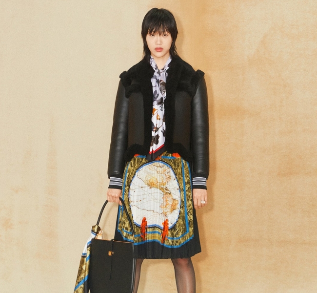 Риккардо Тиши представляет коллекцию Burberry Pre-Fall 2020, созданную для путешествий