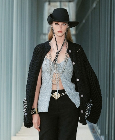 Chanel представили коллекцию Métiers d’Art в Париже