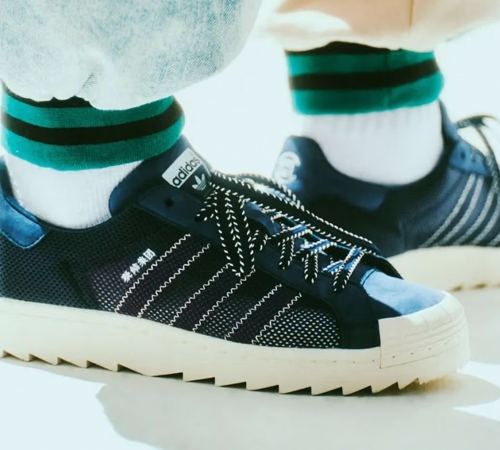 Колаборація CLOT x adidas продовжується: свіже бачення Superstar Breathe