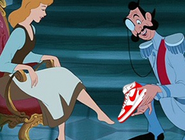 Disney переснимет «Золушку». Её сыграет мужчина, а вместо туфельки будет кроссовок