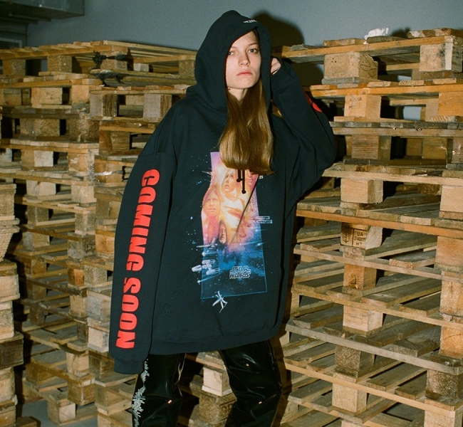 Флешбеки в поп-культуру нашего детства: Vetements и «Звёздные войны» выпустили совместную капсулу