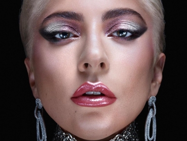 «Я никогда не чувствовала себя красивой»: Леди Гага представляет собственный beauty-бренд Haus Laboratories для всех
