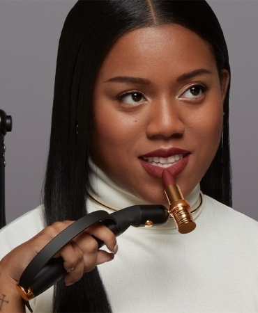 L'ORÉAL представляє аплікатор для губної помади для людей з обмеженою рухливістю