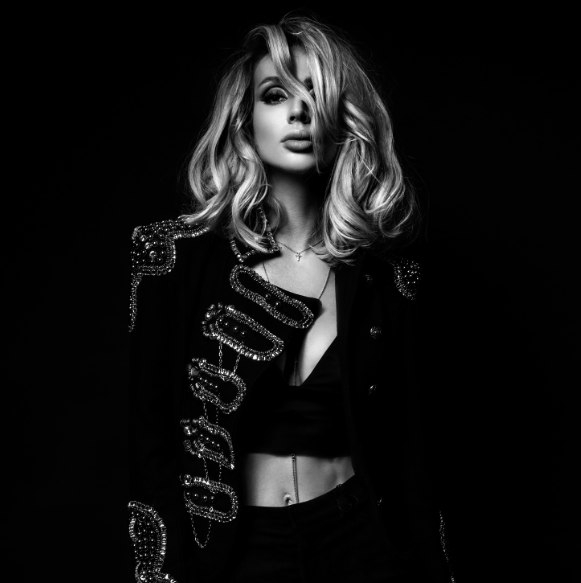 LOBODA дала автобиографическое интервью без фальши и табу