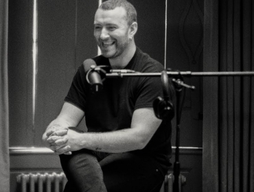 Сэм Смит выпустил свою эмоциональную кавер-версию хита Coldplay. И это очень красиво