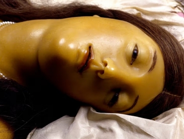 «Анатомічні воски» у Fondazione PRADA розкривають привабливі таємниці людського тіла