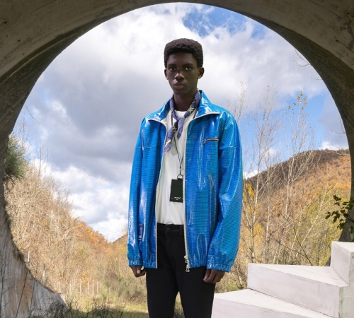 Недостроенные дома и модные конструкции от Off-White ™