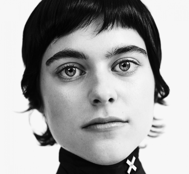 Мода, музыка и дух свободы: Смотрите лукбук коллаборации Raf Simons и культовой группы The xx