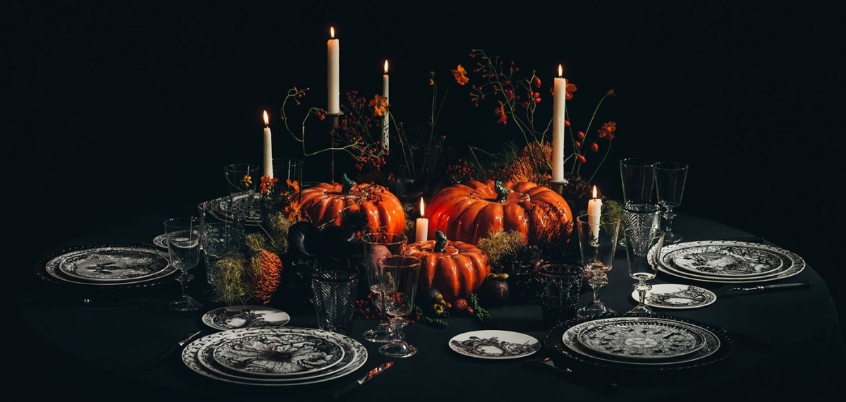 Dior выпустили жутко-красивую коллекцию посуды для Хеллоуина